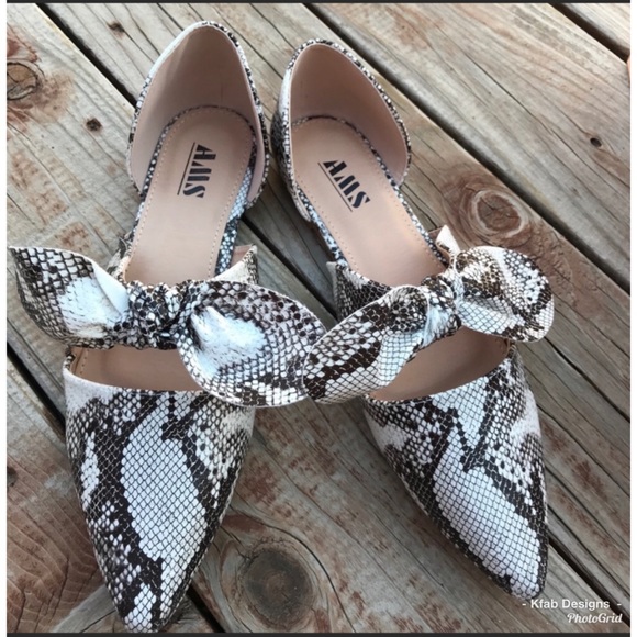 ❤️Isabella Gorgeous Pointed Toe Bow Flats!- Last! - Picture 5 of 5